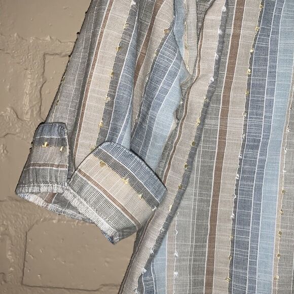 Alfred Dunner Blue Cotton Button Down. Size 10 - Picture 2 of 14